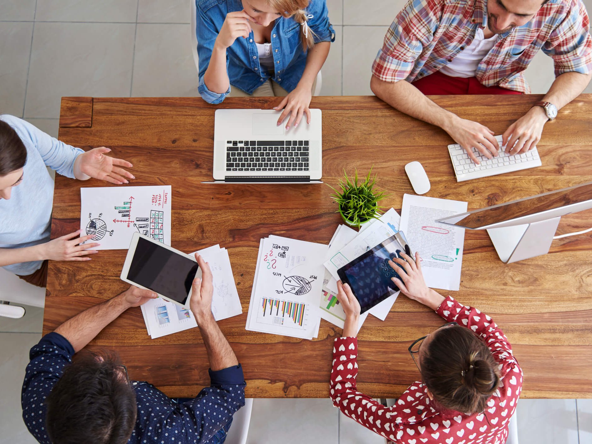 DigitalWorkplace-1 We helpen u graag verder met onze bibliotheek aan informatie rondom service management