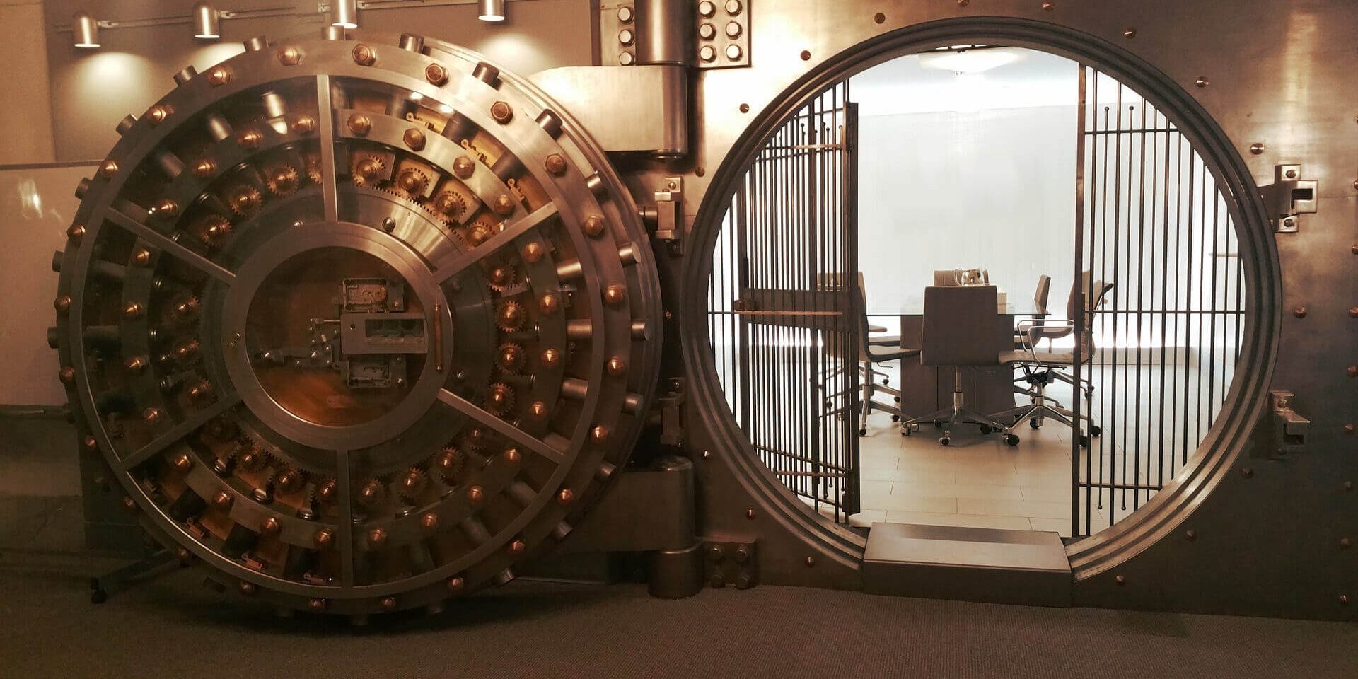 Bescherm uw data met ISO 27001. Mproof kan u ondersteunen.